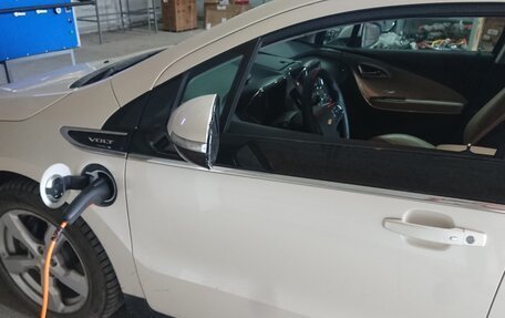 Chevrolet Volt I, 2011 год, 850 000 рублей, 6 фотография
