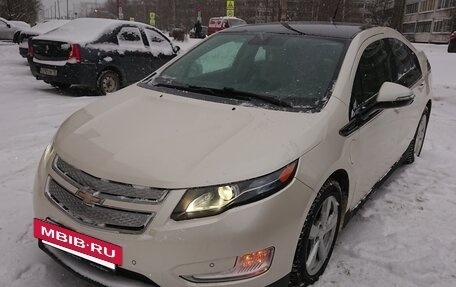 Chevrolet Volt I, 2011 год, 850 000 рублей, 3 фотография