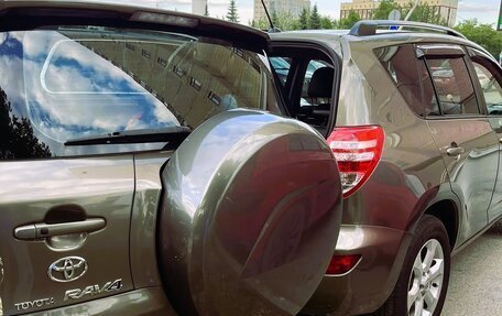Toyota RAV4, 2010 год, 1 550 000 рублей, 13 фотография