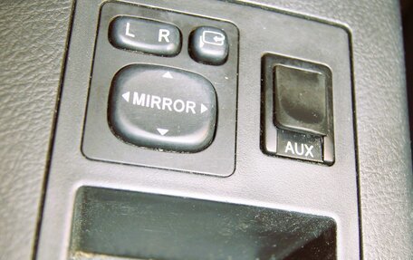 Toyota RAV4, 2010 год, 1 550 000 рублей, 32 фотография