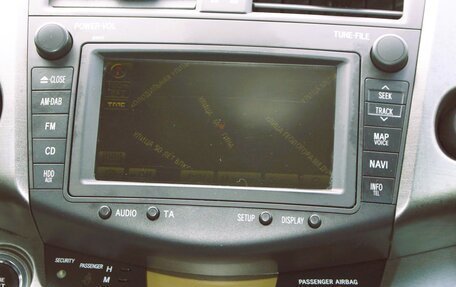 Toyota RAV4, 2010 год, 1 550 000 рублей, 28 фотография
