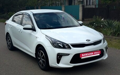 KIA Rio IV, 2017 год, 1 325 000 рублей, 6 фотография
