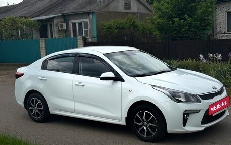 KIA Rio IV, 2017 год, 1 325 000 рублей, 7 фотография