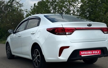 KIA Rio IV, 2017 год, 1 325 000 рублей, 11 фотография
