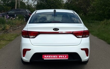 KIA Rio IV, 2017 год, 1 325 000 рублей, 10 фотография