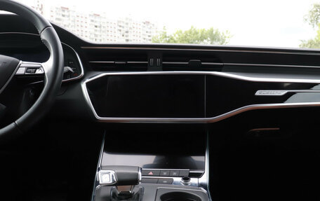 Audi A6, 2019 год, 4 649 900 рублей, 15 фотография