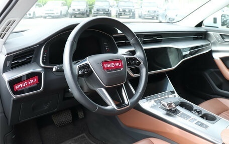 Audi A6, 2019 год, 4 649 900 рублей, 14 фотография