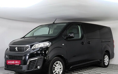 Peugeot Traveller I, 2019 год, 2 550 000 рублей, 2 фотография