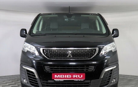Peugeot Traveller I, 2019 год, 2 550 000 рублей, 3 фотография