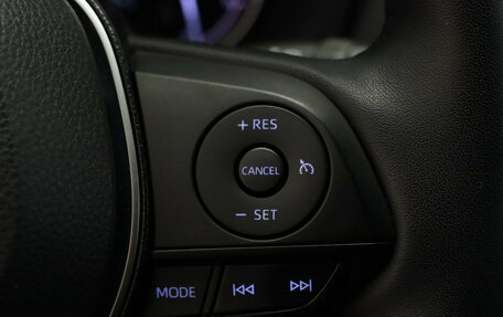 Toyota RAV4, 2021 год, 3 060 000 рублей, 9 фотография