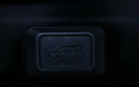 Toyota RAV4, 2021 год, 3 060 000 рублей, 24 фотография