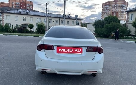 Honda Accord VIII рестайлинг, 2010 год, 1 300 000 рублей, 3 фотография