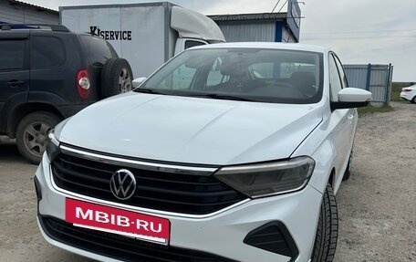 Volkswagen Polo VI (EU Market), 2021 год, 1 000 000 рублей, 2 фотография