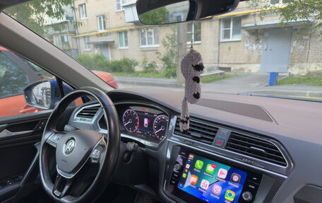 Volkswagen Tiguan II, 2018 год, 2 550 000 рублей, 14 фотография