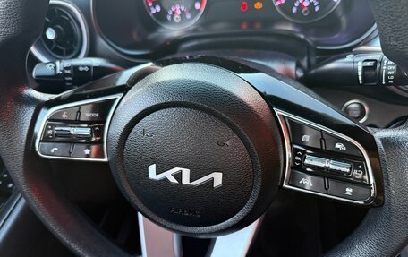 KIA K3, 2021 год, 1 590 000 рублей, 20 фотография