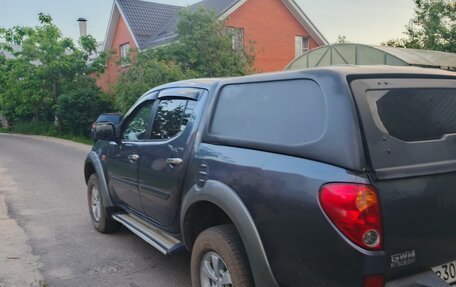 Mitsubishi L200 IV рестайлинг, 2008 год, 910 000 рублей, 4 фотография