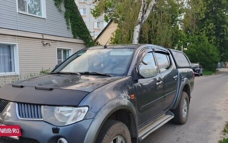 Mitsubishi L200 IV рестайлинг, 2008 год, 910 000 рублей, 2 фотография