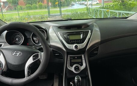 Hyundai Avante, 2012 год, 688 000 рублей, 7 фотография
