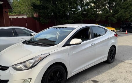 Hyundai Avante, 2012 год, 688 000 рублей, 3 фотография