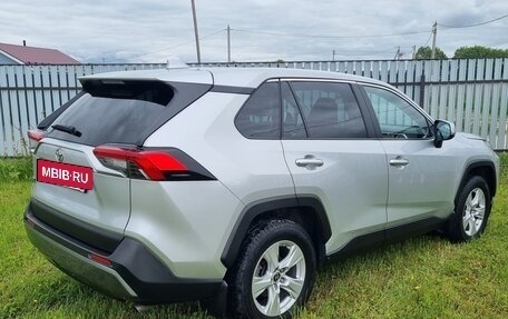 Toyota RAV4, 2022 год, 3 500 000 рублей, 7 фотография