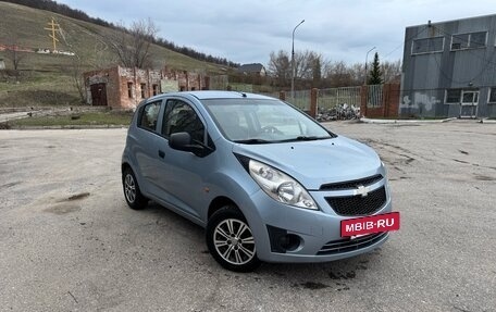 Chevrolet Spark III, 2011 год, 425 000 рублей, 2 фотография