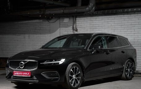 Volvo V60 II, 2019 год, 2 570 000 рублей, 1 фотография