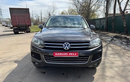 Volkswagen Touareg III, 2012 год, 2 200 000 рублей, 1 фотография