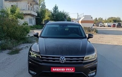 Volkswagen Tiguan II, 2017 год, 2 400 000 рублей, 1 фотография