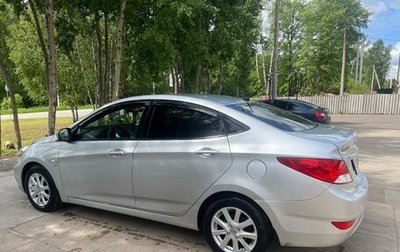 Hyundai Solaris II рестайлинг, 2014 год, 950 000 рублей, 1 фотография
