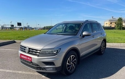 Volkswagen Tiguan II, 2018 год, 2 200 000 рублей, 1 фотография
