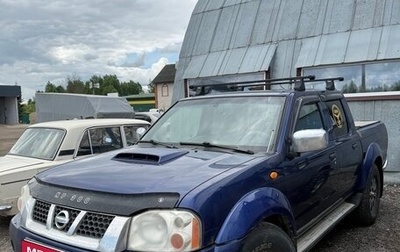 Nissan NP300, 2010 год, 600 000 рублей, 1 фотография