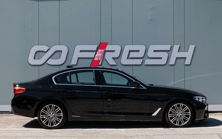 BMW 5 серия, 2019 год, 3 600 000 рублей, 5 фотография
