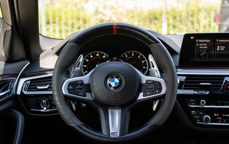 BMW 5 серия, 2019 год, 3 600 000 рублей, 14 фотография