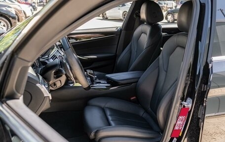 BMW 5 серия, 2019 год, 3 600 000 рублей, 11 фотография