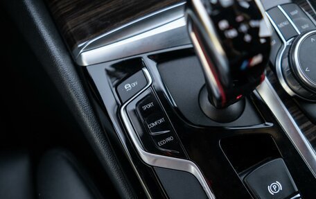 BMW 5 серия, 2019 год, 3 600 000 рублей, 20 фотография