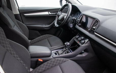 Skoda Karoq I, 2021 год, 2 409 000 рублей, 10 фотография