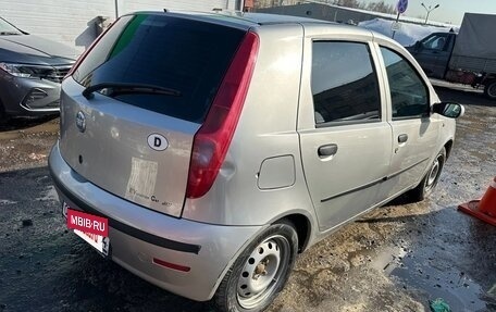 Fiat Punto III Punto Evo рестайлинг, 2004 год, 380 000 рублей, 3 фотография