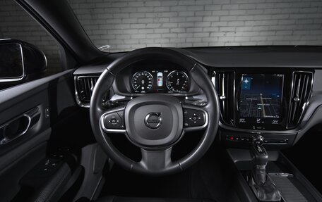 Volvo V60 II, 2019 год, 2 570 000 рублей, 17 фотография