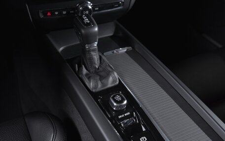 Volvo V60 II, 2019 год, 2 570 000 рублей, 19 фотография