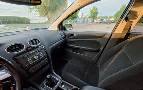 Ford Focus II рестайлинг, 2006 год, 310 000 рублей, 11 фотография