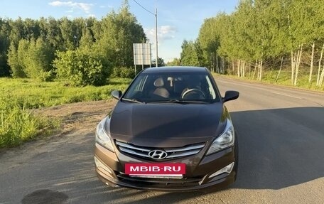 Hyundai Solaris II рестайлинг, 2016 год, 1 300 000 рублей, 2 фотография