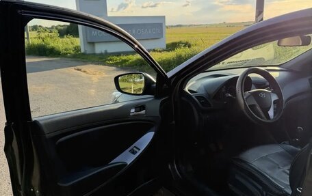 Hyundai Solaris II рестайлинг, 2016 год, 1 300 000 рублей, 10 фотография