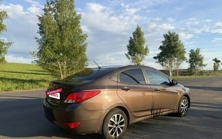 Hyundai Solaris II рестайлинг, 2016 год, 1 300 000 рублей, 7 фотография
