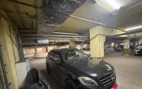 Mercedes-Benz M-Класс, 2013 год, 2 200 000 рублей, 8 фотография