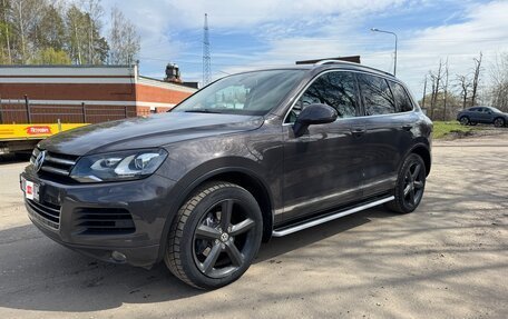 Volkswagen Touareg III, 2012 год, 2 200 000 рублей, 2 фотография