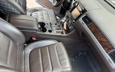 Volkswagen Touareg III, 2012 год, 2 200 000 рублей, 10 фотография