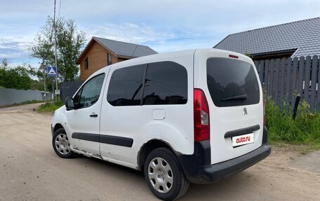 Peugeot Partner II рестайлинг 2, 2012 год, 590 000 рублей, 6 фотография