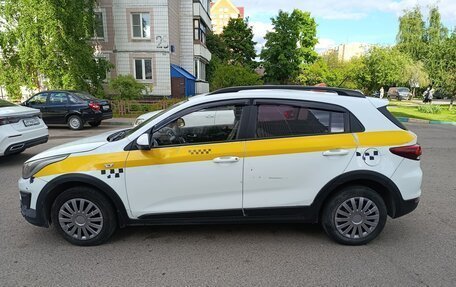 KIA Rio IV, 2019 год, 690 000 рублей, 2 фотография