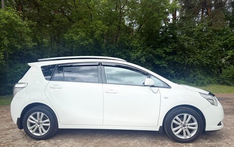 Toyota Verso I, 2011 год, 1 000 000 рублей, 9 фотография