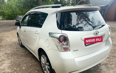 Toyota Verso I, 2011 год, 1 000 000 рублей, 5 фотография